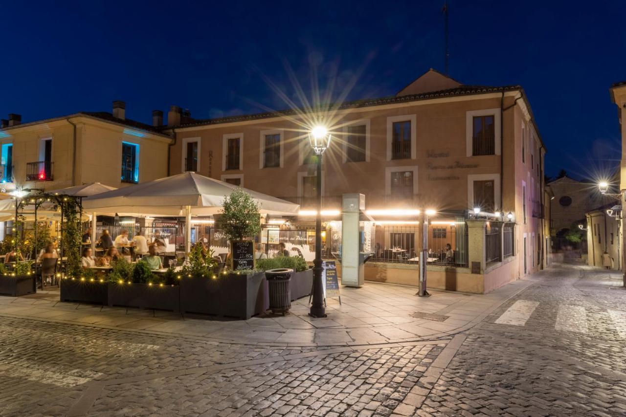 Hostal Restaurante Puerta Del Alcazar Ávila Dış mekan fotoğraf