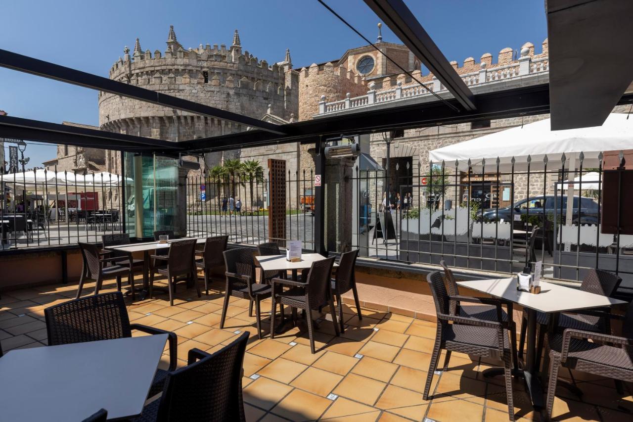 Hostal Restaurante Puerta Del Alcazar Ávila Dış mekan fotoğraf